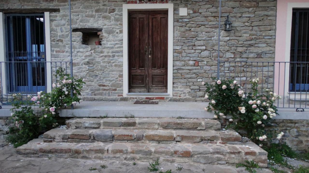 Corte Di Langa Коссано-Бельбо Экстерьер фото